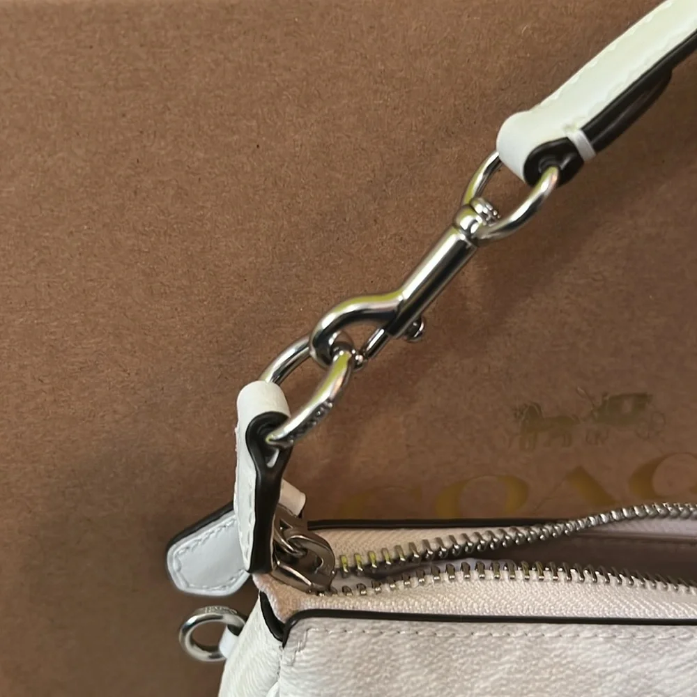 SALE Coach NWT Small Glacier White Wristlet Gift Set with Charms - Picture 4 of 9